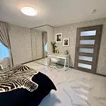 Дом отдыха Country Haven Comfy & Sleek House *