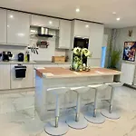 Country Haven Comfy & Sleek House Monasterevin