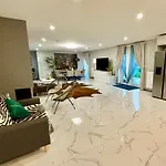 Дом отдыха Country Haven Comfy & Sleek House
