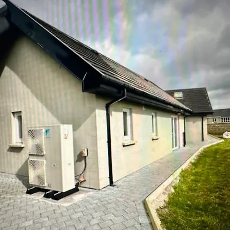 Дом отдыха Country Haven Comfy & Sleek House