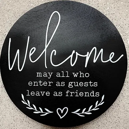 Country Haven Comfy & Sleek House Monasterevin