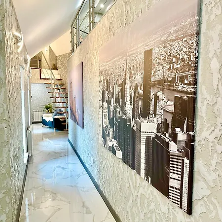 Country Haven Comfy & Sleek House *