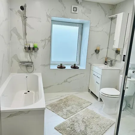 度假居 Country Haven Comfy & Sleek House