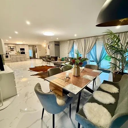 Country Haven Comfy & Sleek House * Monasterevin