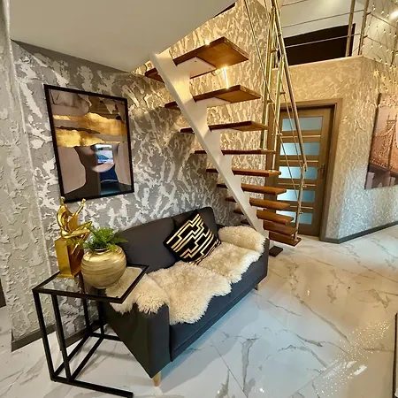 Country Haven Comfy & Sleek House *