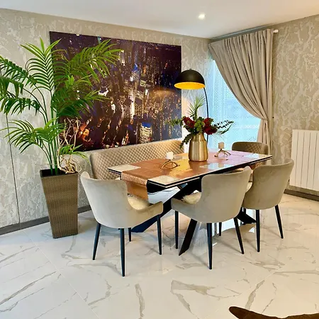 Holiday home Country Haven Comfy & Sleek House *